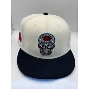 Rings & Crwns Snapback Hat Mens OSFM Cream Black Sugar Skull Serape Brim Hat